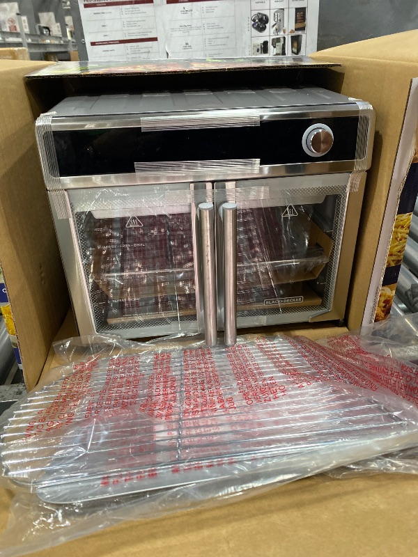 Photo 1 of ***DAMAGED - SEE NOTES/PICTURES***
BLACK+DECKER Crisp N Bake Air Fryer Toaster Oven Combo 12 in 1 Countertop Convection Oven Cooks Food Fast Fits a Whole Pizza or 6 Toast Slices Fre