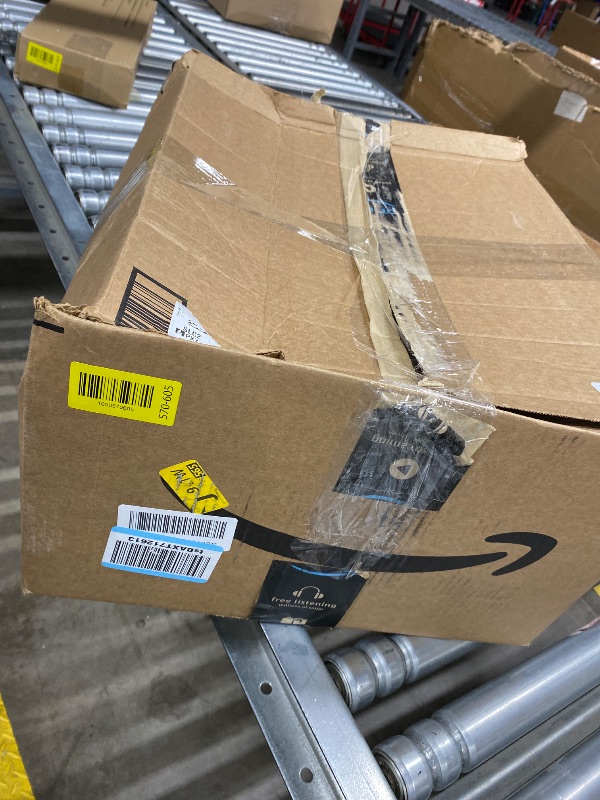 Photo 1 of ***HAS RIPS***YIHOUSE Modern Washable Area Rug for Living Room Bedroom - Large Abstract Black and White Rug Non-Slip Ultra-Thin Home Decor (Dark Warping, 6'x9'ft)***HAS RIPS***