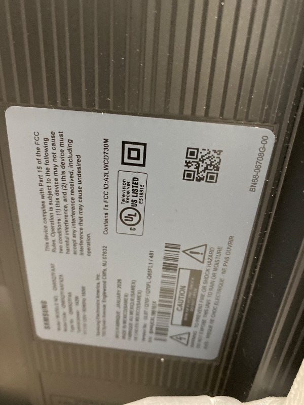 Photo 1 of ****BROKEN. NO RETURN. NO REFUND****Samsung 65-Inch Class QLED Q7F Series Samsung Vision AI Smart TV (2025 Model, 65Q7F) Quantum HDR, Object Tracking Sound Lite, Q4 AI Gen1 Processor, 4K upscaling, Gaming Hub, Alexa Built-in