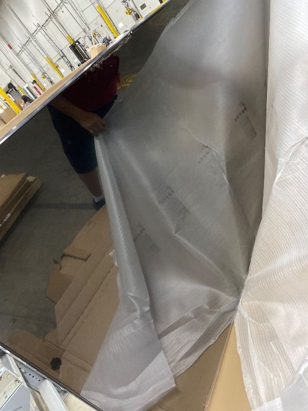 Photo 1 of ****FOR PARTS ONLY. BROKEN. NO RETURN. NO REFUND***Samsung 100-Inch Class Neo QLED QN80F 4K AI Upscaling Mini LED Smart TV (2025 Model) NQ4 AI Gen2 Processor, Quantum Matrix Technology Core, Dolby Atmos, Samsung Vision AI, Alexa Built-in