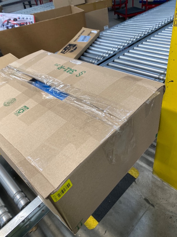 Photo 1 of ***DAMAGE -ZIPPER BROKEN -SELLING AS IS *** Amazon Basics 30" Hardside Large Checked Luggage, Expandable For Up to 15% More Space, With Scratch-Resistant Surface, Four Multi-directional Wheels, Telescoping Handle, Light Blue