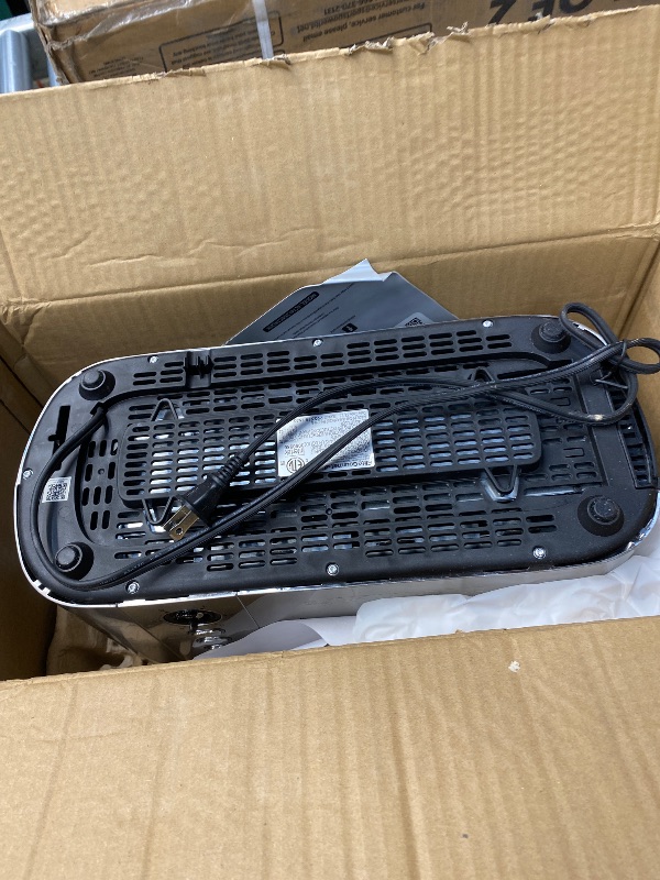 Photo 1 of **KNOB OFF**Elite Gourmet ECT4123X Long Slot 4 Slice Toaster, Extra Wide 1.5" and 5.1" Deep Slots, Bagel, Defrost & Cancel Functions, 6 Toast Shade Settings, Fits Bagels, Waffles, Artisan Breads, Stainless Steel