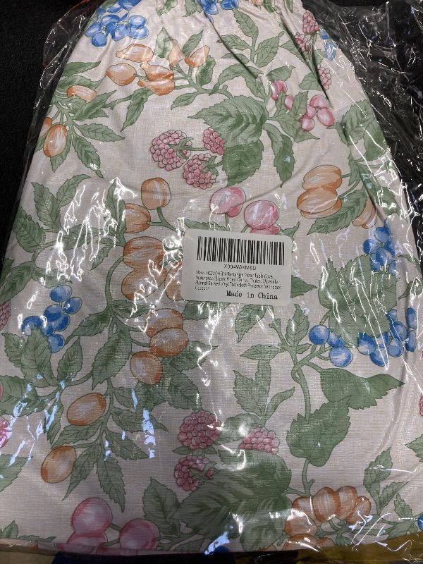 View 2 of **GATHERED EDGE***SuxiGlo Vintage Floral Round Tablecloth – Fitted Circle Table Cover with Elastic Edge, Waterproof & Washable Polyester Table Cloth for 43" to 54"***GATHERED EDGE***