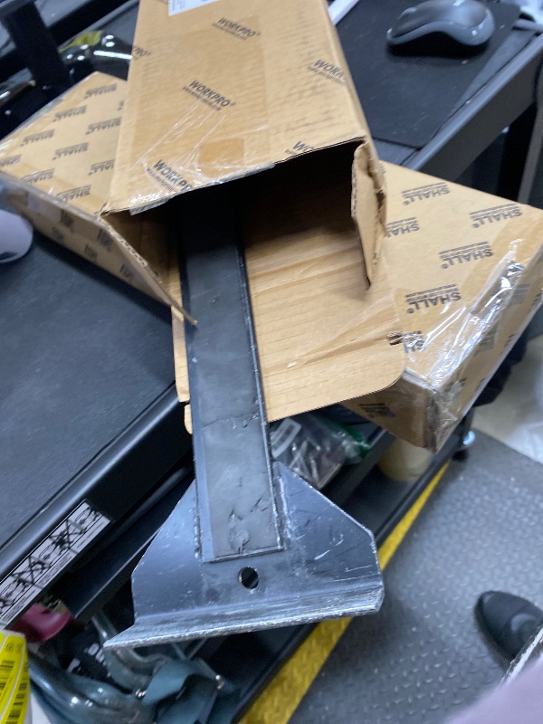 View 2 of **PARTS ONLY**WORKPRO 17? Heavy Duty Pull and Pry Bar, Professional Pull Bar Flooring Tool for Wood Floor, Vinyl Plank, LVP, LVT and Floating Floor Installation