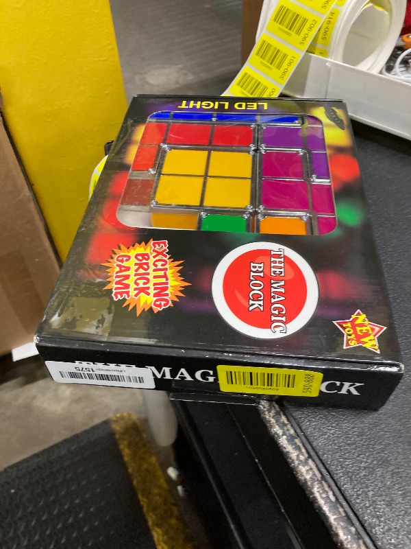 Photo 1 of ***MISSING POWER CORD -SELLING AS IS *** VEEKI Stackable Night Light, Stackable LED 7 Colors 3D Puzzles Night Light Induction Interlocking Desk Lamp, DIY Tangram Light Blocks Puzzles lamp for Bedroom Decor (US Plug)