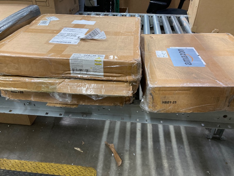 Photo 1 of *****PACKAGE CONTAINS 4 HEAVY BOXES*****
****MISSING BOTH 45 AND 25 POUND WEIGHTS AND A 55 AND A 35****



CAP Barbell 370 LB Economy Olympic Bumper Plate Set with Color Logo | Black*************missing  25lbs and 45 lbs