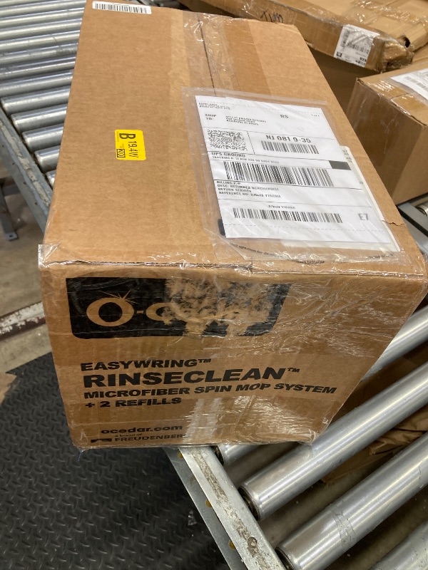 Photo 1 of ***MISSING PIECCES -SELLING AS PARTS ONLY*** O-Cedar Rinse Clean Spin Mop & Bucket System + 2 Extra Mop Heads| Clean with Water | Removes 99% of Bacteria