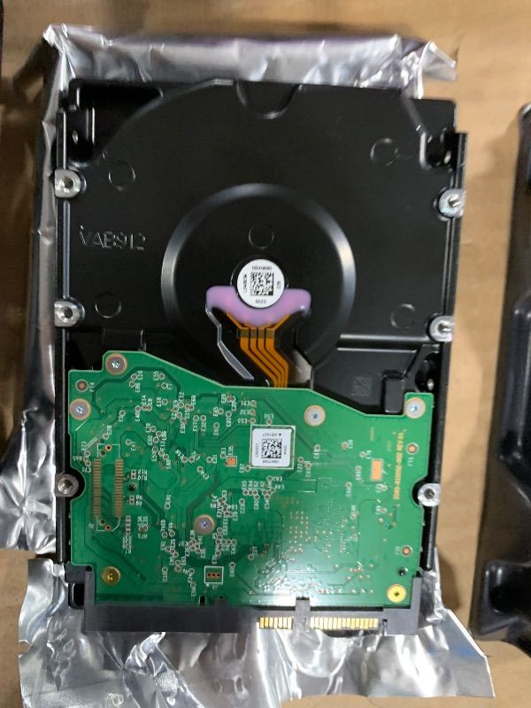 Photo 1 of *FOR PARTS ONLY*
Western Digital 8TB WD Purple Pro Surveillance Internal Hard Drive HDD - SATA 6 Gb/s, 256 MB Cache, 3.5" - WD8002PURP
**USED**
