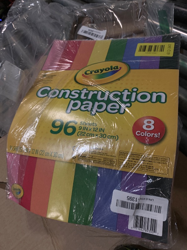 Photo 1 of ***PACK OF 1****
Crayola 99-3000 96Sheet Construct Paper - Quantity 4