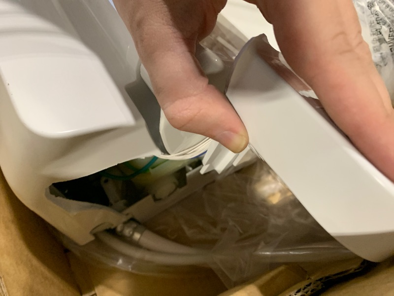 Photo 1 of *** CONTROLS BROKEN DOES NOT FUNCTION **** TOTO® WASHLET® A2 Electronic Bidet Toilet Seat with Heated Seat and SoftClose® Lid, Elongated, Cotton White - SW3004#01