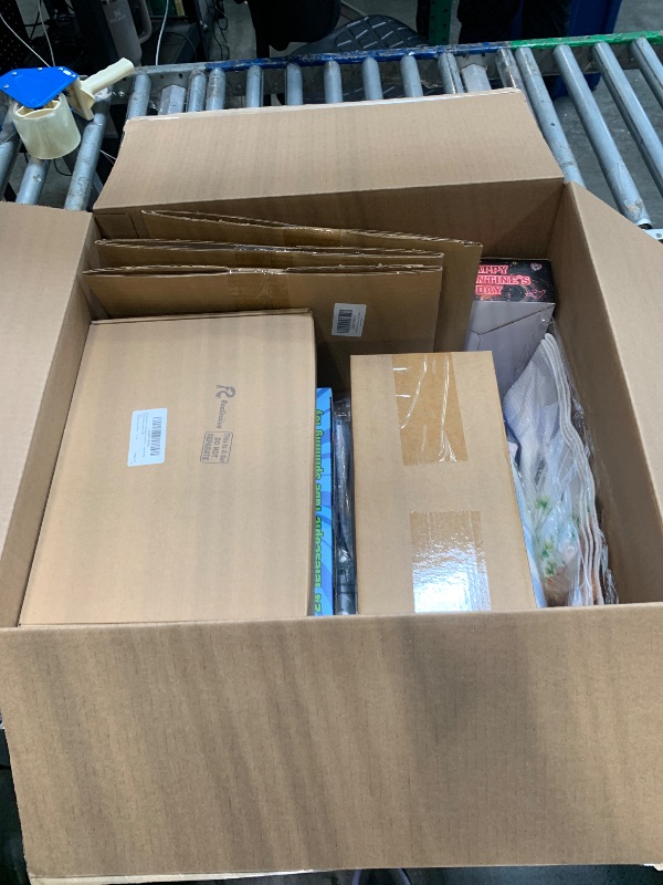 Photo 1 of **** SPRING HOLIDAY*** Nellis Variety Box: Small | See Notes for Details