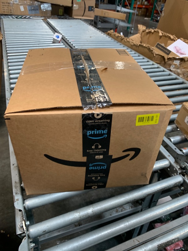 Photo 1 of **** SPRING HOLIDAY ***** Nellis Variety Box: Small | See Notes for Details