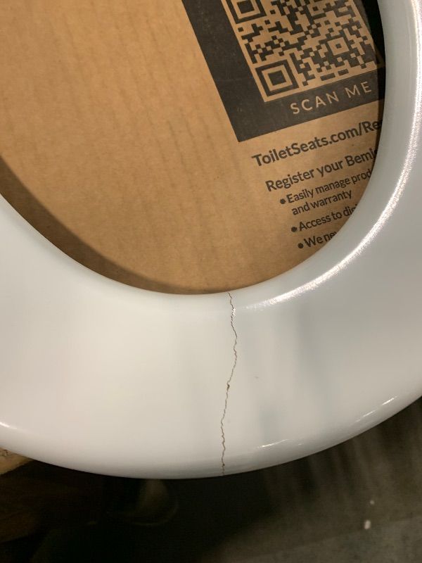 Photo 1 of ** SOLD AS IS NO REFUND/RETURN** SEE COMMENT!
Mayfair 44ECA-000 White Enamel Toilet Seat