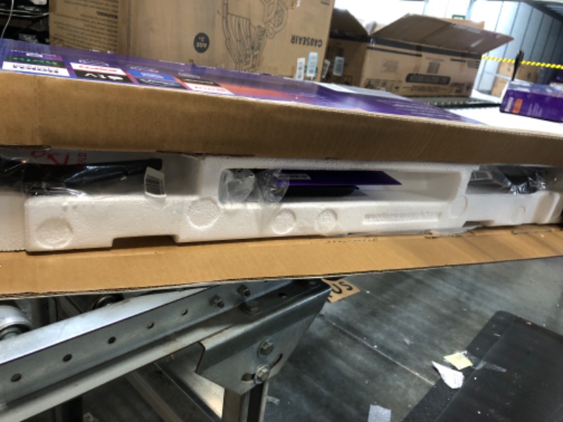 Photo 1 of ***BROKEN***

Roku Smart TV – 40-Inch Select Series, 1080p Full HD TV – Roku TV with Voice Remote – Flat Screen LED Television with Wi-Fi for Streaming Live Local News, Sports, Family Entertainment