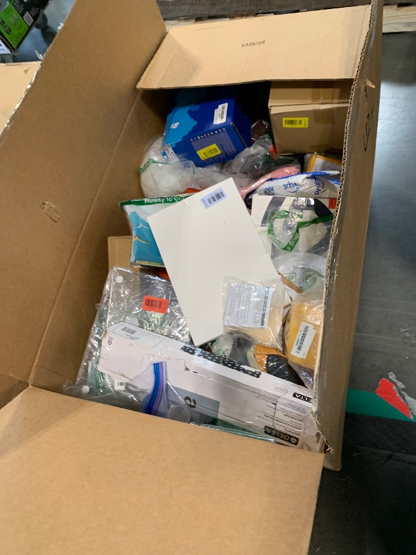 Photo 1 of ***FINAL SALE/NO RETURN*** Nellis Variety Box: Medium | See Notes for Details