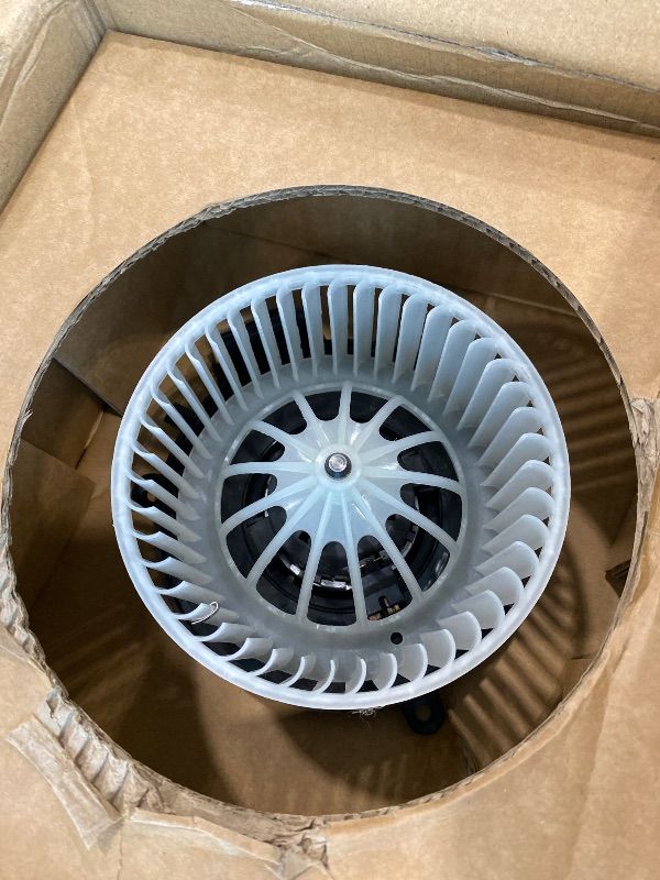 Photo 1 of **UNTESTED**
ECCPP HVAC Blower Motor Fit for Jeep Grand Cherokee & Dodge Durango 2011-2019/Dodge Grand Caravan 2008-2020/Chrysler Town & Country 2008-2016 700216 AC Heater Front Automotive Replacement Blower Motor