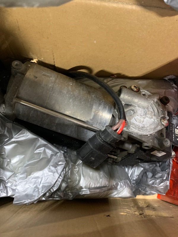 Photo 1 of **UNTESTED**
A-Premium Air Suspension Compressor Compatible with Tesla S 2016-2021, X 2016-2021, Replace# 443020303