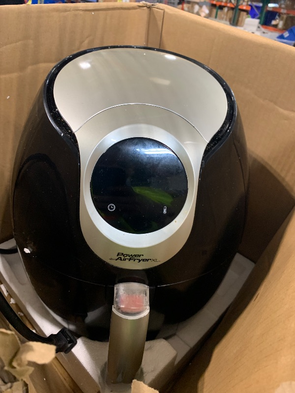 Photo 1 of ** sold as is no refund/return** PowerXL Air Fryer 7 QT Maxx Classic, Extra Hot Air Fry, Cook, Crisp, Broil, Roast, Bake, High Gloss Finish, Nonstick, Black