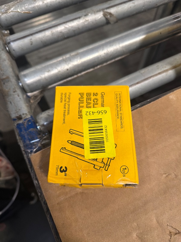 Photo 1 of **UNTESTED**
ChgImposs 2 Jaws Gear Puller, Adjustable Bearing Puller Gears, Internal External Removal Tool for Pulleys Flywheels Bearings Gears (3 INCH)