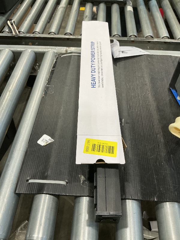 Photo 1 of *UNTESTED*
HHSOET Rotating Mountable Power Strip, 12 Outlet Wall Mount Surge Protector,1200J, Metal Heavy Duty and Versatile Outlet Strip, Stylish Appearance, Sturdy and Durable, 6ft Power Cord.(Black)