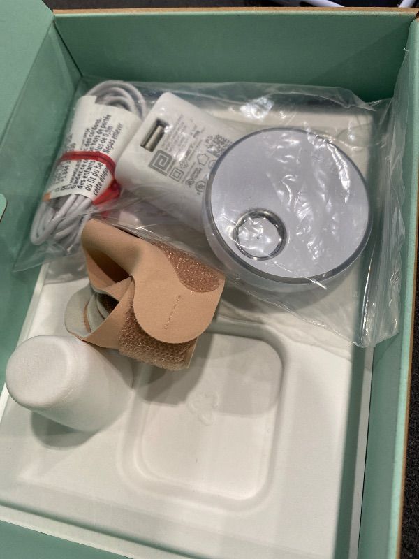 Photo 1 of *UNTESTED*
Owlet Dream Sock® - FDA-Cleared Smart Baby Monitor - Track Live Pulse (Heart) Rate, Oxygen in Infants - Receive Notifications - Dusty rose