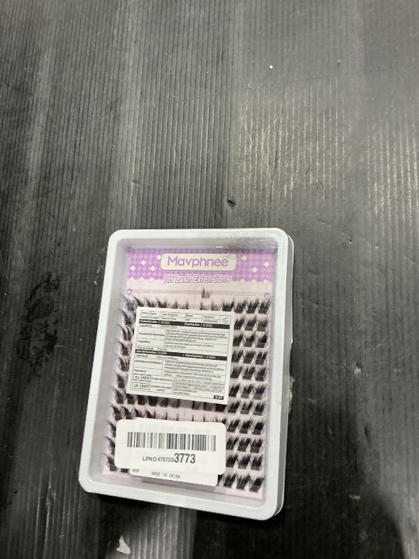 Photo 1 of *MISSING PARTS*
Mavphnee Lash Clusters Cat Eye Cluster Eyelash Extensions 144 Pcs Fox Eye Lashes Left & Right Individual Lashes Wispy DIY Lash Extension Natural Cluster Lashes Pack