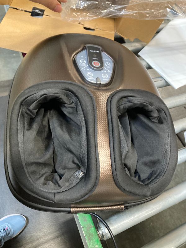 Photo 1 of ***MISSING CONTROL*** RENPHO Foot Massager Machine with Heat [2026 Upgraded], Shiatsu Foot Massager for Plantar Fasciitis, Birthday Gifts for Women Men, Cordless Control, Best Gifts for Women/Mom/Wife, Brown