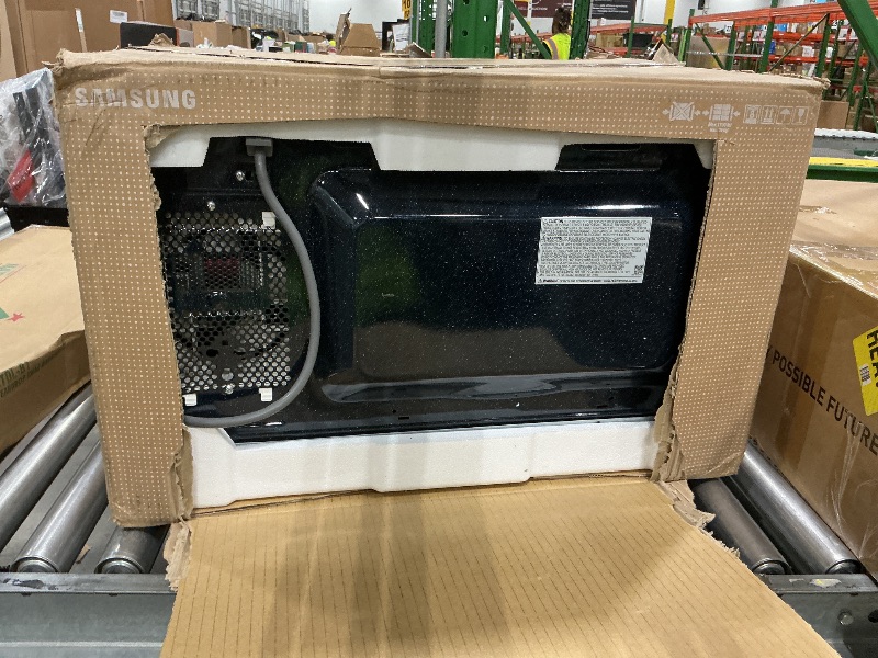View 3 of (4/3/2026 ***FINAL SALE/NO RETURN, SOLD AS PARTS***)
SAMSUNG 1.9 cu. ft. Countertop Microwave with Sensor Cooking, Matte Black Stainless Steel, MS19DG8500MTAA