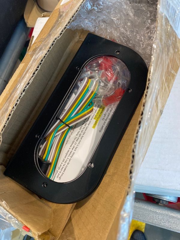 Photo 1 of *MISSING PARTS - See Clerk Notes*
6 Inch Oval Trailer Lights, Trailer Light Bracket with Light Bar and Wiring, 2PCS Waterproof Stop Brake Backup Reverse Lights for Boat RV Truck