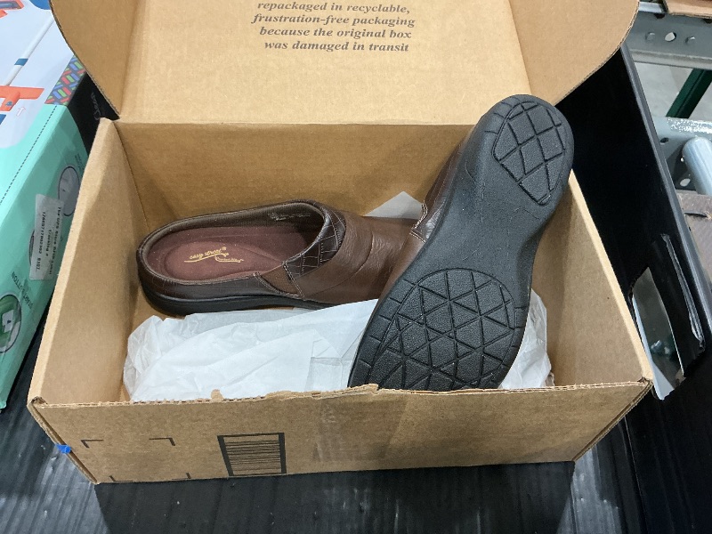 Photo 1 of *MINOR DAMAGE - USED*
Easy Street womens Mule, Tan/Brown Croco, 8.5 US