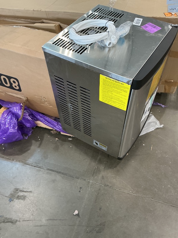 Photo 1 of **parts only *** VEVOR Commercial Ice Maker Machine, 800LBS/24H Ice-Making Machine with 300LBS Stainless Steel Storage Bin, Auto Self-Cleaning Ice Maker with Touchscreen for Bar Cafe Restaurant Business Commercial