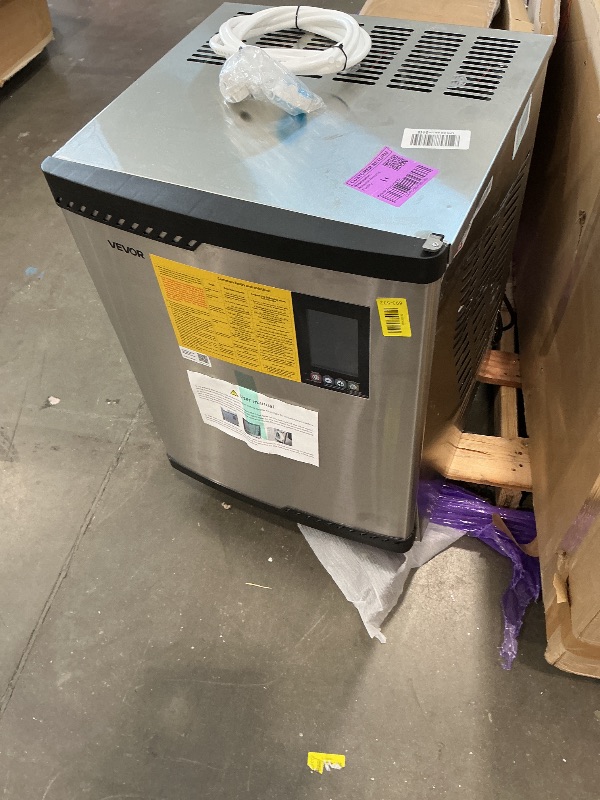 Photo 1 of **parts only *** VEVOR Commercial Ice Maker Machine, 800LBS/24H Ice-Making Machine with 300LBS Stainless Steel Storage Bin, Auto Self-Cleaning Ice Maker with Touchscreen for Bar Cafe Restaurant Business Commercial