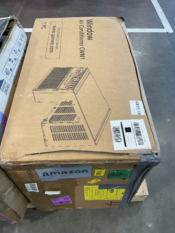 Photo 1 of **USED - MINOR DAMAGE**
6000 BTU Window Air Conditioner, u-Shaped Energy Saving Window AC Unit with WiFi, Remote Control, Cools Up to 269 Sq.ft., Ultra Quiet Operation, for Office, Bedroom, Kitchen