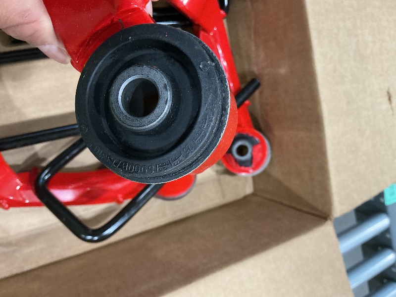 Photo 1 of *MISSING PARTS - see clerk notes*
Rough Country 3" Suspension Lift Kit w/M1 Struts for 09-13 F-150 4WD - 54440RED