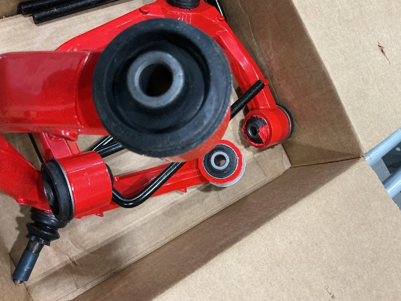 Photo 1 of *MISSING PARTS - see clerk notes*
Rough Country 3" Suspension Lift Kit w/M1 Struts for 09-13 F-150 4WD - 54440RED