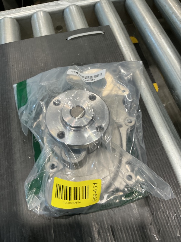 Photo 1 of ** SOLAD AS IS, NO REFUND/RETURN** SEE COMMENTS!
AW6654 Water Pump Replacement for Ford F150 2015-2017 3.5L 3.7L, F150 2011-2014 3.7L,Replacement for Ford Mustang 2011-2017,Transit-150 Transit-250 Transit-350 2015-2019 V6