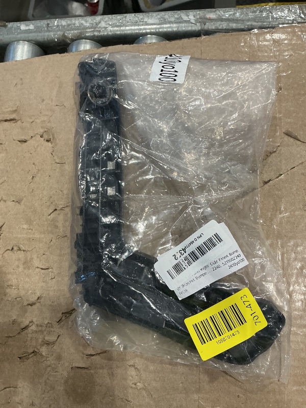 Photo 1 of 1 Pair Left and Right Side Front Bumper Bracket Bumper Mount Support Bracket - Compatible for Toyota Corolla 1.8L L4 - Gas 2014 [L, LE, LE Eco, Le Eco Plus, - Replace Part 5211502240, 5211602240