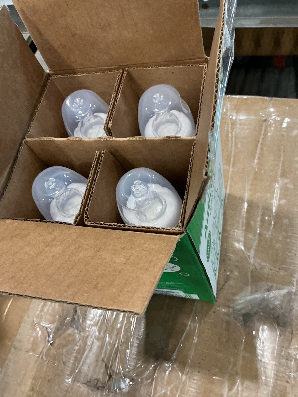 Photo 1 of **MAJOR DAMAGE**
Dr. Brown's Anti-Colic Options+ Narrow Glass Baby Bottle with Level 1 Slow Flow Nipple, BPA-Free, 8 oz/250 mL, 0m+, 4-Pack (Packaging May Vary)