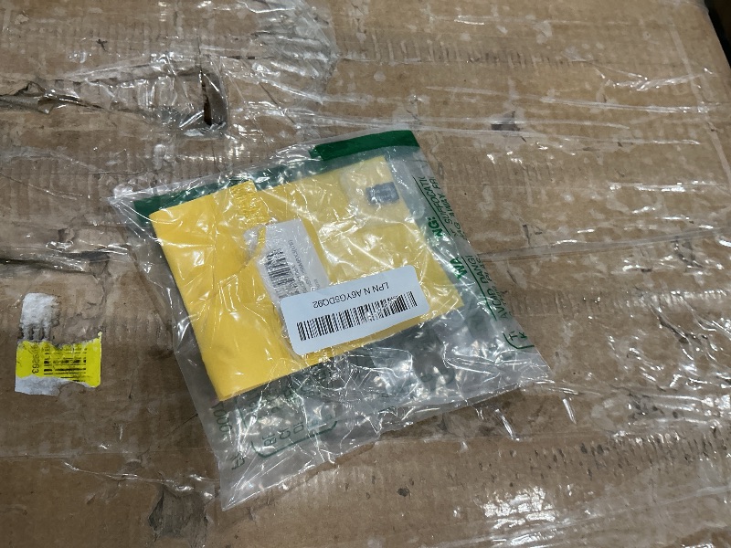 Photo 1 of *PARTIAL SET - ONLY 1*
Lerdisk Factory Wholesale 3-Pack Micro SD Card 256MB Class 4 in Bulk Small Capacity Produced by 3C Group Authorized Licencee (256MB Small Capacity, NOT GB, too small to use in camera or phone)