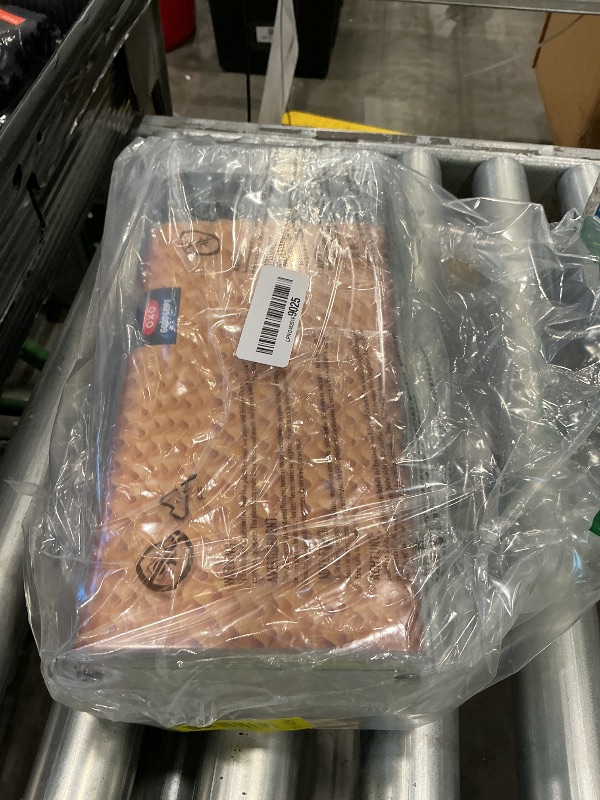 Photo 1 of **MISSING LID**
OXO Good Grips POP Container - Rectangle Tall 3.7 Qt, transparent