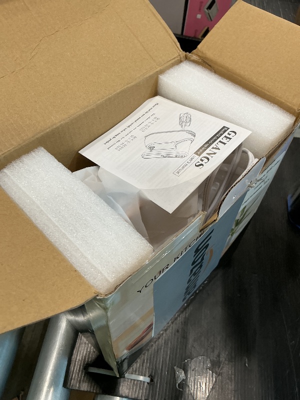 Photo 1 of *UNTESTED*
GELANGS Hand Mixer, 5-Speed Electric with Turbo Boost, White, Copper Motor, 400W, Dishwasher-Safe Attachments for Baking, Whipping, Dough
