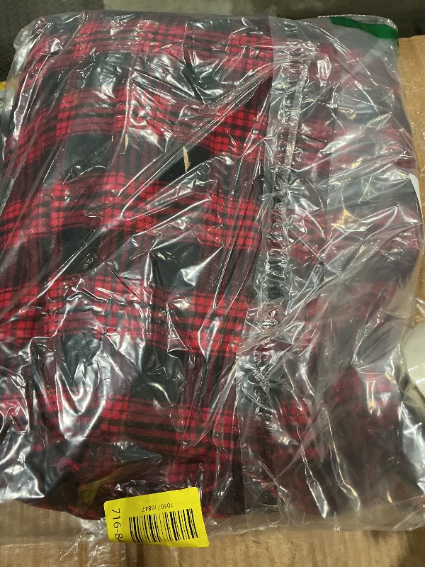 Photo 1 of *MINOR DAMAGE - USED*
Esenchel Women's Plus Size Long Cotton Flannel Nightgown 4X Red Black