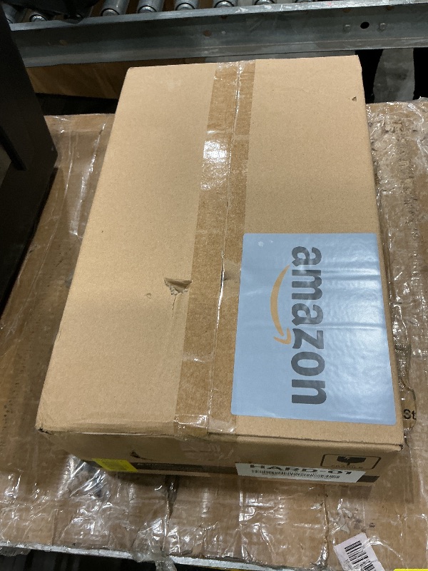 Photo 1 of **MAJOR DAMAGE**
3-Light Gold Bathroom Light Fixtures, Modern Bathroom Vanity Light with Clear Glass Shade, Brushed Gold Bath Wall Mount Lights, Wall Lamp for Mirror Kitchen Bedroom Hallway Living Room Hallway