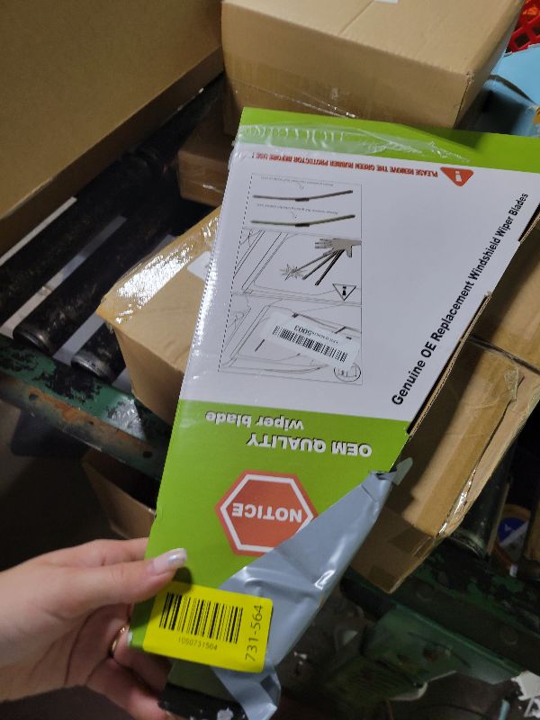 Photo 1 of 3Pcs Windshield Wipers for Toyota RAV4 2013 2014 2015 2016 2017 2018, Automotive Replacement Windshield Wiper Blades for My Car- 26"/16"/10" (Pack of 3) J- HOOK