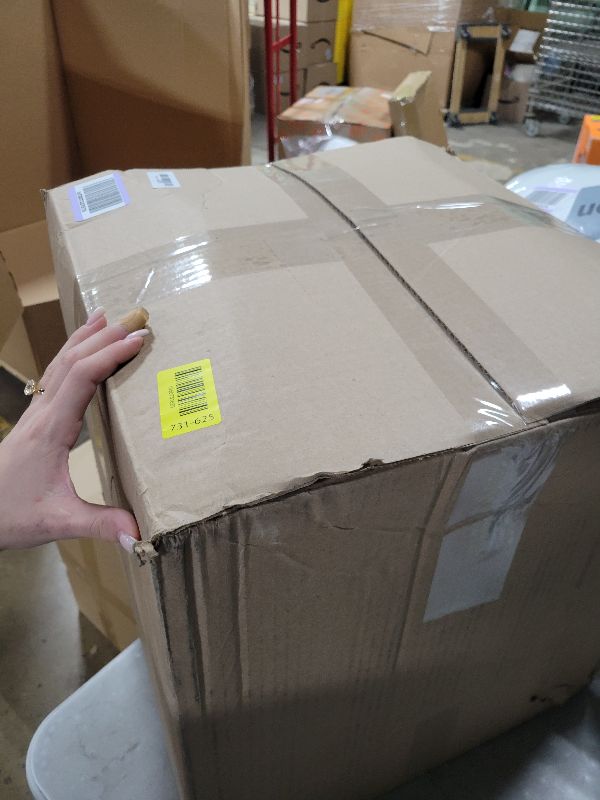 Photo 1 of HIG 3pc Down Alternative Comforter Set - All Season Reversible Comforter with Two Shams - Quilted Duvet Insert with Corner Tabs - Box Stitched - Super Soft, Fluffy (King/Cal King, Ivory)