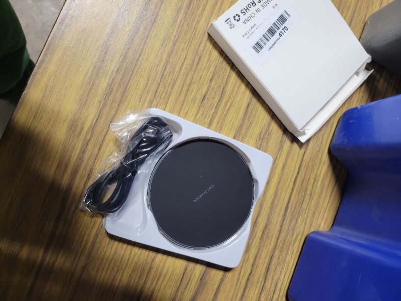 Photo 1 of 20W Fast Wireless Charger Pad,Wireless Phone Charging Station Compatible with iPhone 17 Pro/16/15/14/13/12/11/SE/X/AirPods,15W Fast Charge for Samsung Galaxy S25/S24/S23/S22/S21/Note/Buds,Pixel