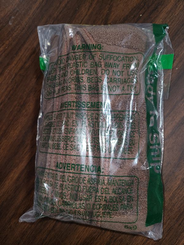 Photo 1 of 2 Pcs Football Hand Towels Cotton Absorbent Kitchen Towels Football Jacquard Weave Washcloths for Bathroom Decor Cleaning Cooking Hand Drying 14 x 29 Inch