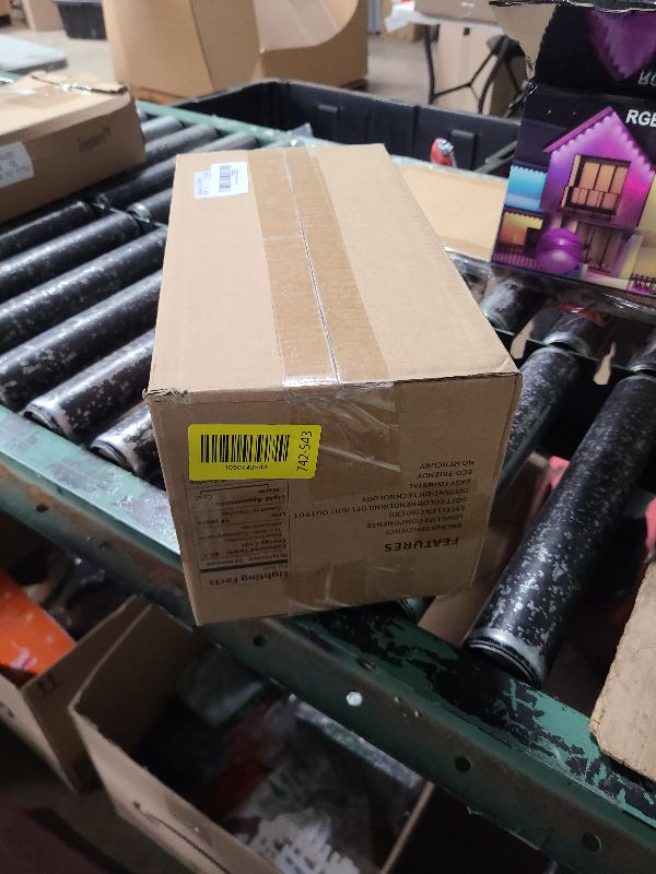 Photo 1 of 100 Pack C9 Led Christmas Lights Bulb, C9 Replacement LED Christmas Lights Outdoor Bulb, C9 Shatterproof Led Bulb for Christmas String Lights, E17 Base, Commercial Grade 2200K Warm White Bulbs