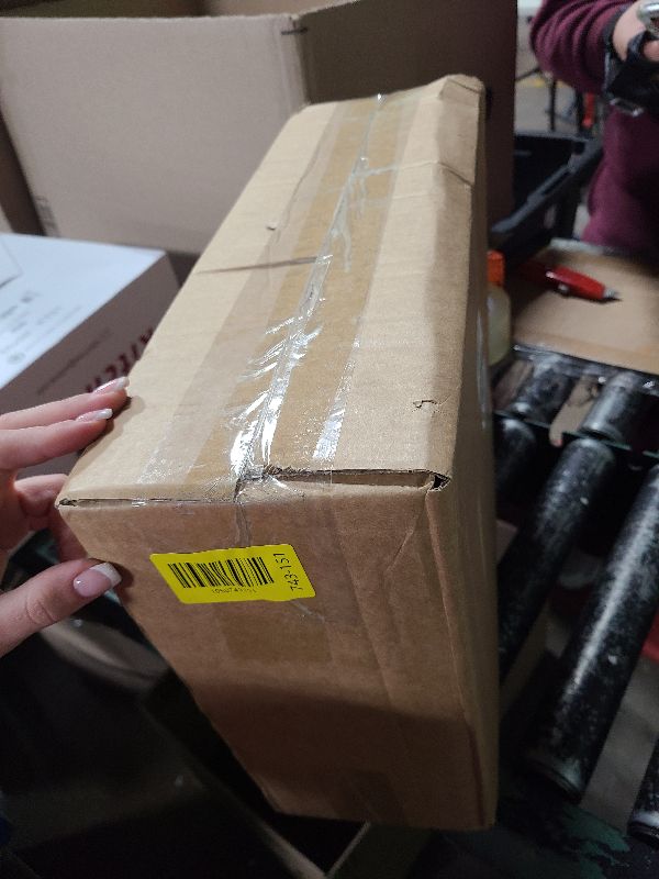 Photo 1 of 1 inch 3-Ring Binder, 1" Round Ring Binders with 2 Inside Pockets, View Basic 1 in Binders, Clear View Cover 1-inch-Binder Holds 8.5'' x 11''Paper for Office/Home/Back to School?Pack of 12, White