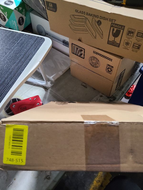 Photo 1 of 16" Extra Tall Christmas Tree Fence,6PCS Heavy Duty Wooden Baby Gate Around Christmas Tree Gate,Thickened White Picket Fence Barrier for Dogs,Cats&Kids,Tree Fence Border Decoration